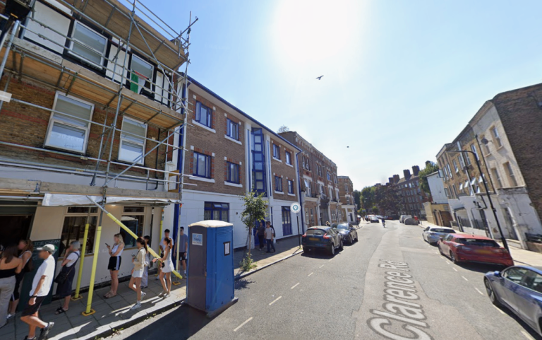 BENEFITS ACCEPTED - Studio Flat Available in Clapton Hackney E5