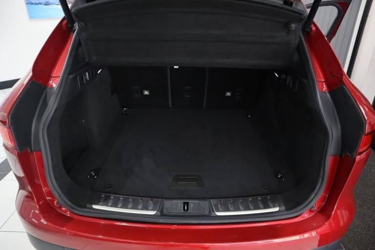 2019 19 JAGUAR F-PACE 2.0 D180 R-SPORT SUV 5DR DIESEL AUTO AWD EURO 6 (S/S) (180