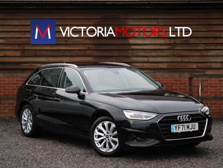 2022 Audi A4 2.0 TFSI MHEV 35 Technik ESTATE Estate Petrol Manual