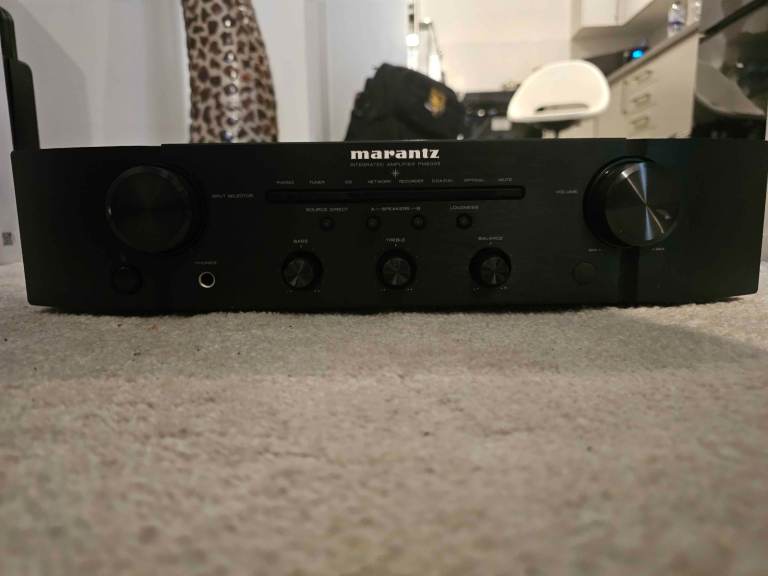 Marantz Stereo Amplifier PM6005  – Black, Good Condition 