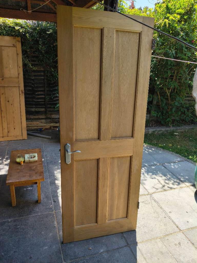 Solid wood doors 