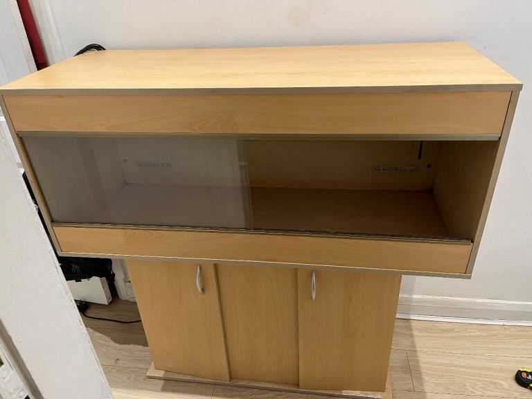 4 foot Vivarium with stand