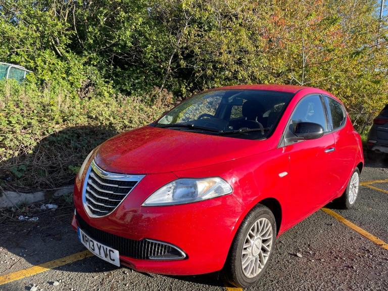 CHRYSLER YPSILON 1.2 SE 13 REG RED 5 DOOR SERVICE HISTORY MOT MARCH 22ND 2026 TAX £35
