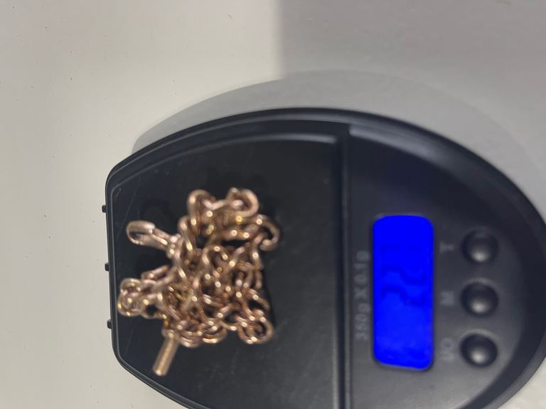 9 ct 14 ct 18 ct 22 ct or 24 wanted Gold chains rings 