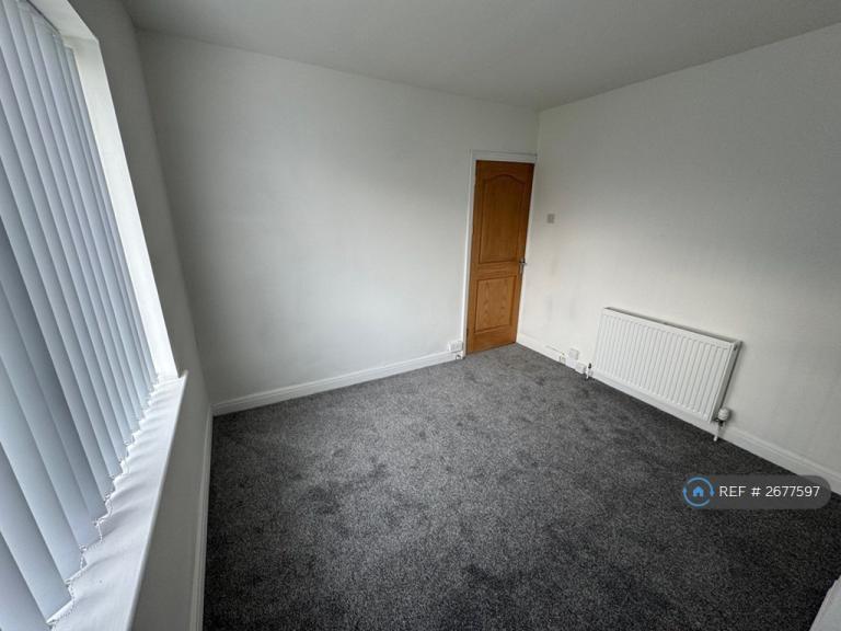 3 bedroom house in Stag Lane, Rotherham, S60 (3 bed) (#2677597)