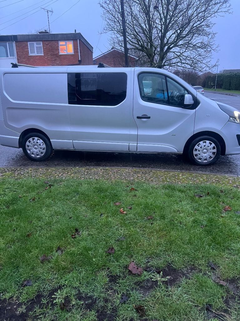 Vauxhall Vivaro Lwb 