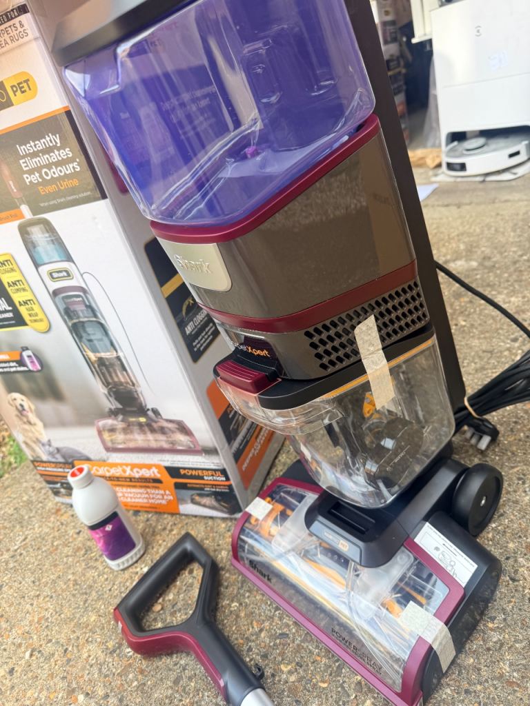 Shark CarpetXpert Carpet Cleaner – As Good As New