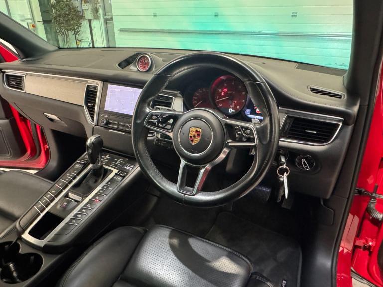 2017 Porsche Macan GTS 5dr PDK ESTATE PETROL Automatic