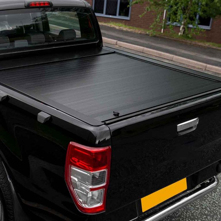 Nissan Navara Roller Back Cover