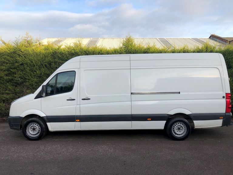 MAN WITH A VAN AVAILABLE 7 DAYS A WEEK