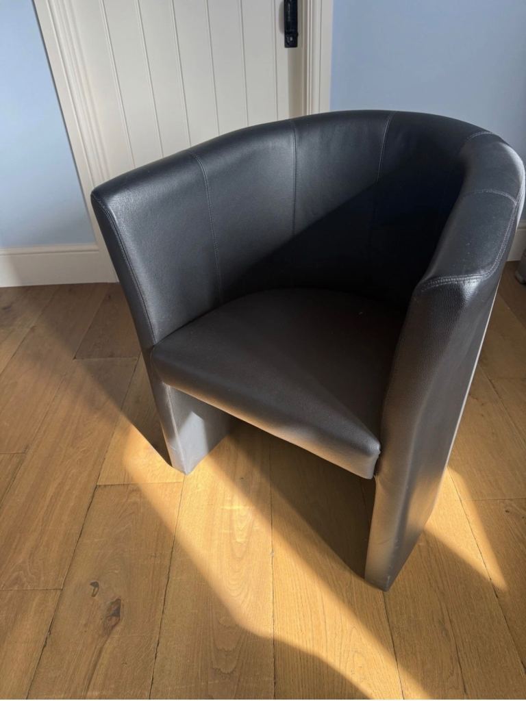 3 faux leather bucket seats - job lot £40