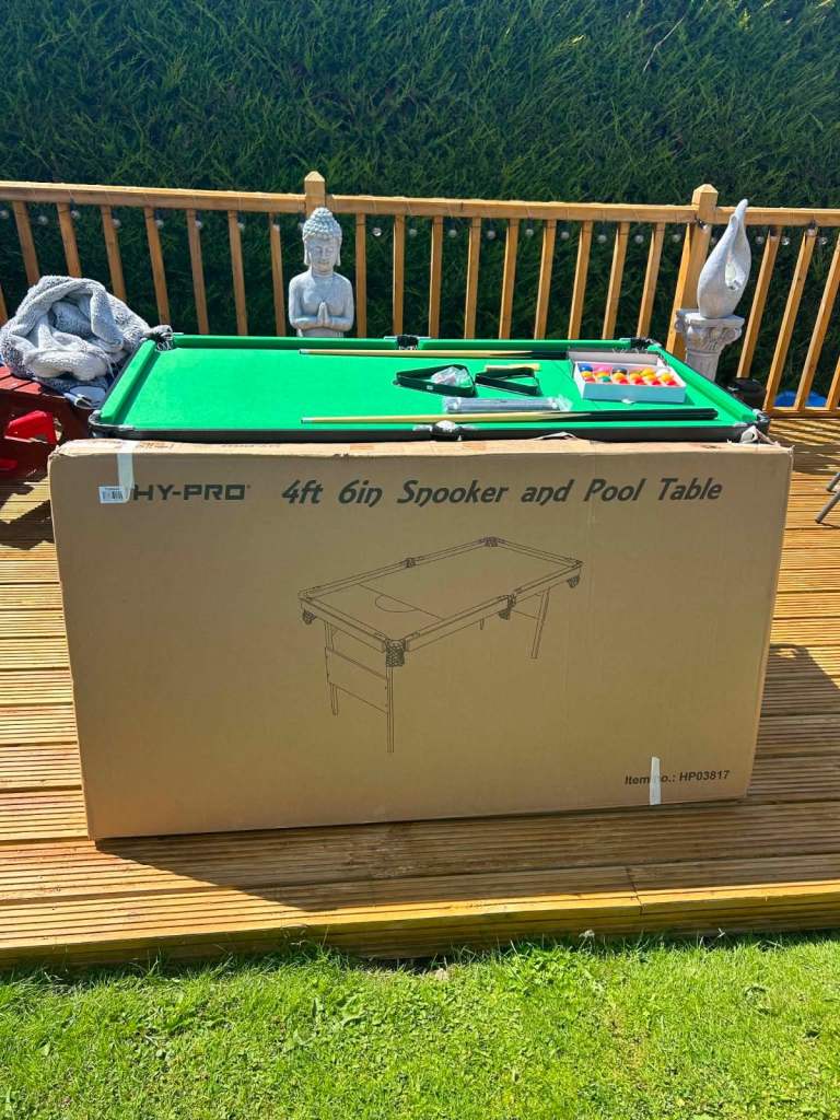  4ft 6in Snooker and Pool Table – As Good As New