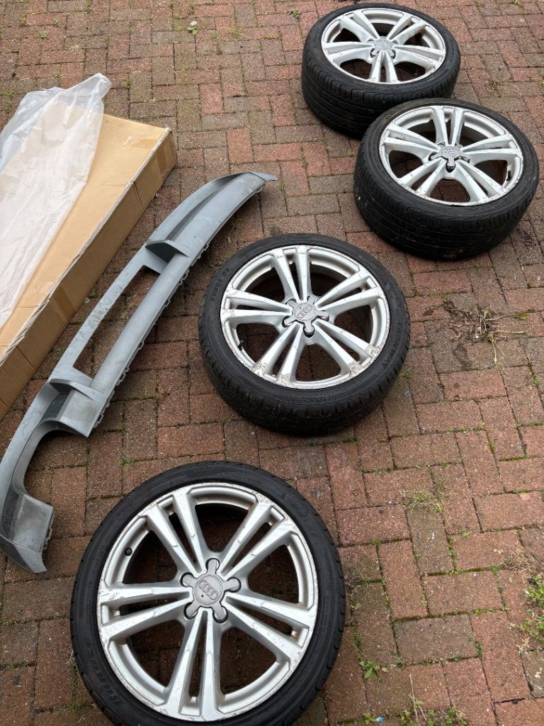 Audi A3 Sline 18in alloys 5x112 with new tyres 