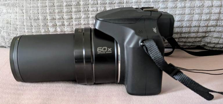 Panasonic LUMIX DC-FZ82 Bridge Camera 