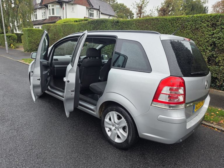 Vauxhall, ZAFIRA, MPV, 2012, Manual, 1598 (cc), 5 doors