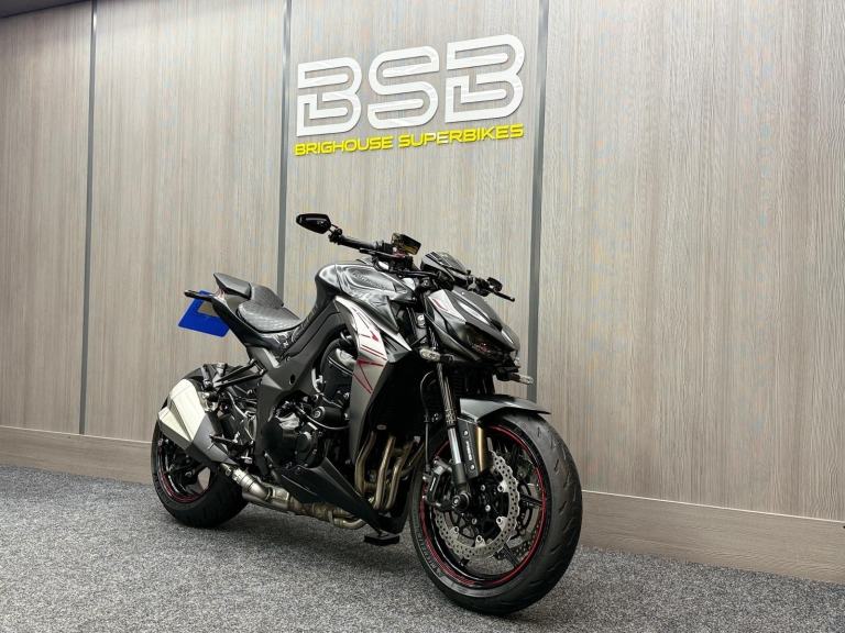 2019 69 Kawasaki Z1000 1000 Supernaked Euro 4 - Stunning Looking Bike 