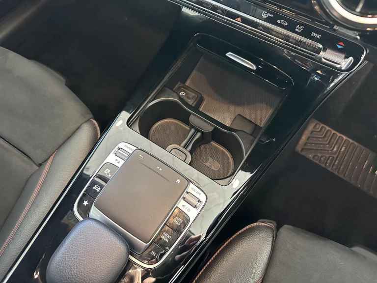 Mercedes-Benz A180 1.3 Petrol AMG Line (Executive) 7G-DCT