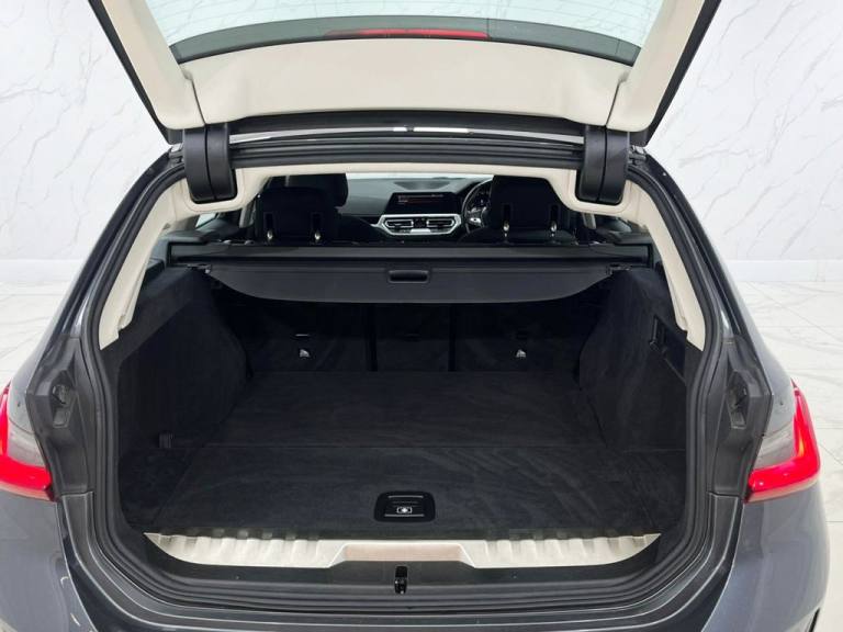 2022 BMW 3 Series 330e SE Pro 5dr Step Auto ESTATE PETROL/ELECTRIC Automatic