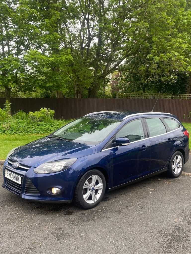 Ford, FOCUS, Estate, 2013, Manual, 1560 (cc), 5 doors