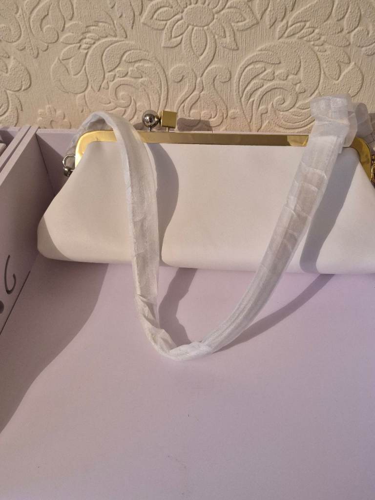 New White Clutch Bag with Gold Clasp and Chain Strap
