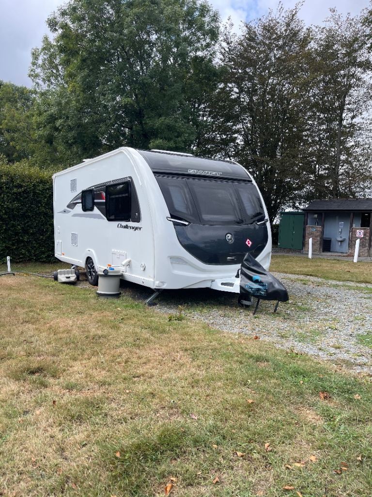 Swift challenger caravan 