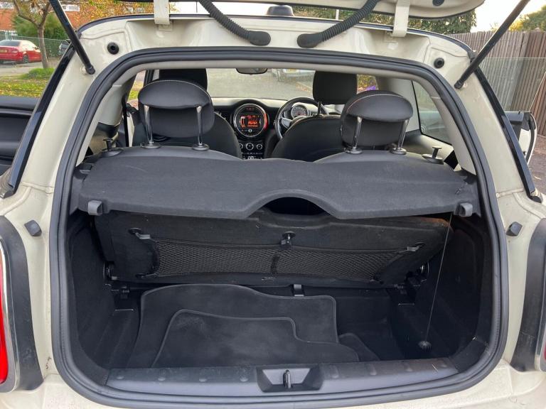 2014 MINI Hatch 1.5 Cooper D 3dr HATCHBACK Diesel Manual