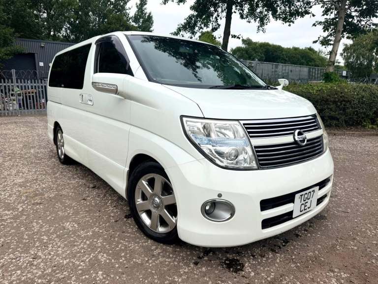 2007 Nissan Elgrand HIGHWAY 3.5 V6 AUTO 8 SEAT MPV LEATHER 4.5/B GRADE ULEZ MPV Petrol Automatic