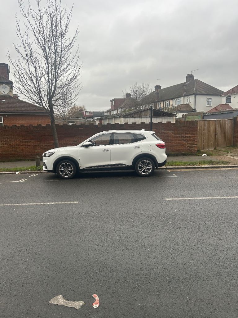 MG Motor UK, HS, Estate, 2020, Semi-Auto, 1490 (cc), 5 doors