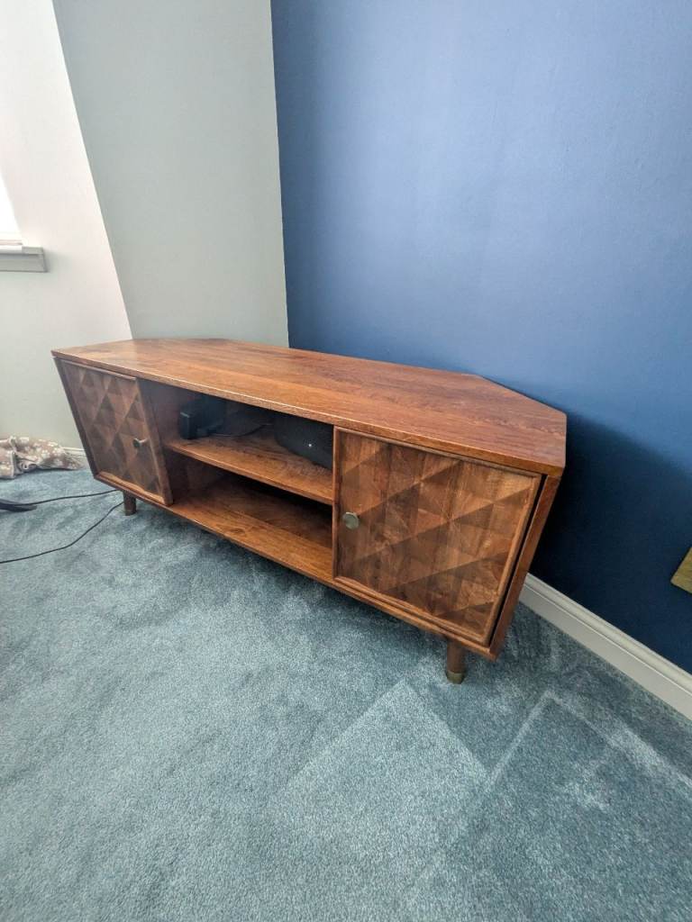 Wooden Corner TV Unit – Media Console with Storage