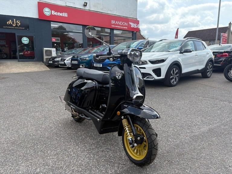 2025 Royal Alloy GP GP 350 MT (25MY) Scooter PETROL Automatic