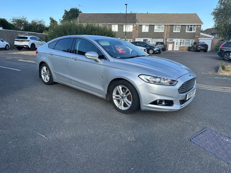 Ford, MONDEO, Hatchback, 2015, Manual, 1997 (cc), 5 doors