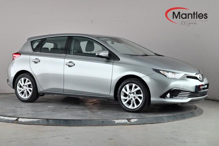  Toyota Auris 1.2 Vvt I Icon Hatchback 5dr Petrol Manual Euro 6 s/s 116 Ps