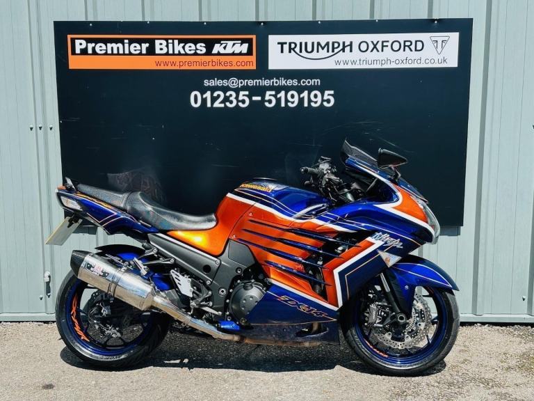 STUNNING 2016/16 KAWASAKI ZZR 1400 MOTORCYCLE 