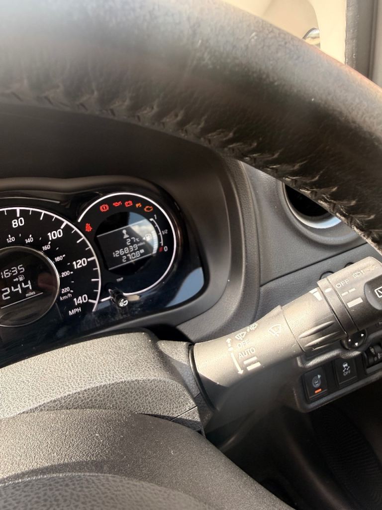 Nissan, NOTE, MPV, 2015, Manual, 1461 (cc), 5 doors