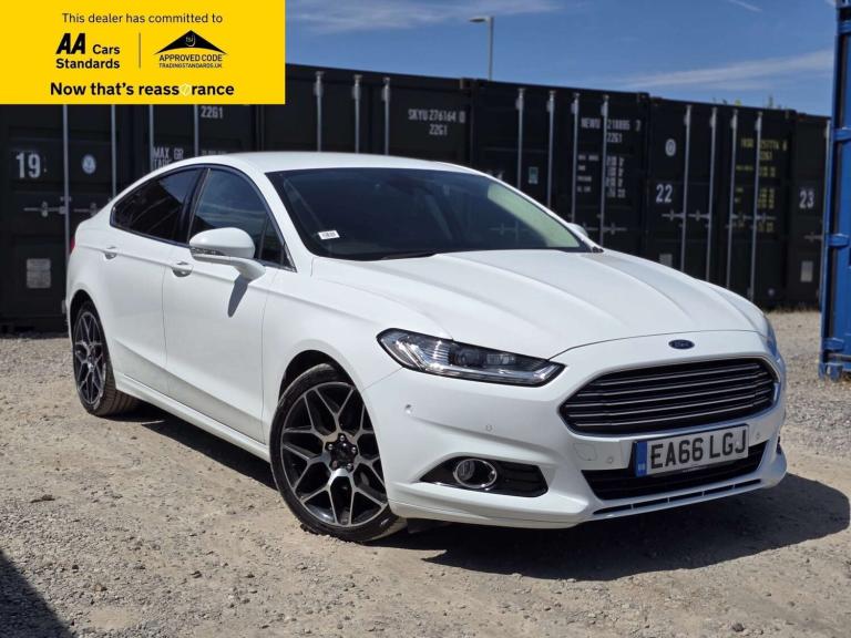 2016 Ford Mondeo 2.0T EcoBoost Titanium Hatchback 5dr Petrol Auto Euro 6 (s/s) (240 ps) Hatchback...
