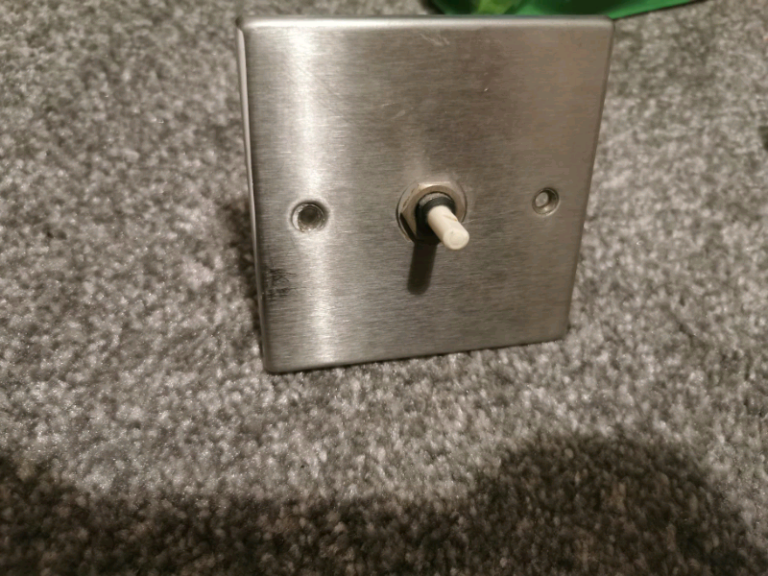 Hamilton A400/2 40-400w 2 way push on/off dimmer light switch