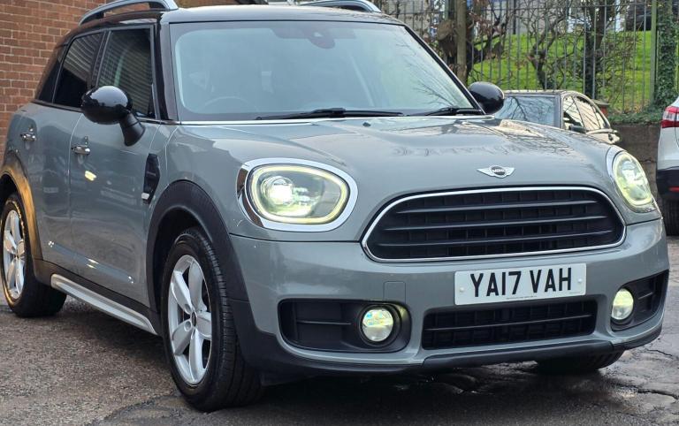 2017 MINI Countryman 2.0 Cooper D SUV 5dr Diesel Auto Euro 6 (s/s) (150 ps) HATCHBACK Diesel Auto...