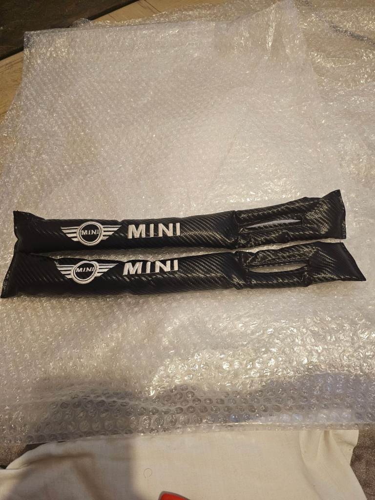 Mini Cooper carbon fibre material seatbelt covers