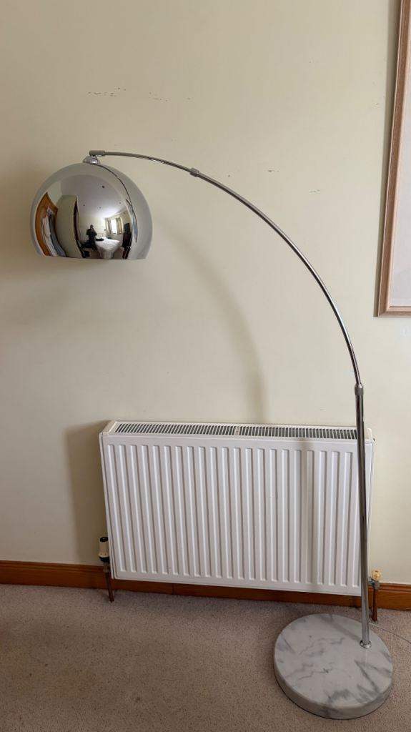 Beautiful and adjustable Chrome floor lamp- huge bargain!