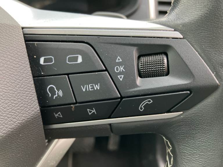 2023 SEAT Ateca 1.5 TSI EVO SE Technology 5dr DSG Estate PETROL Automatic