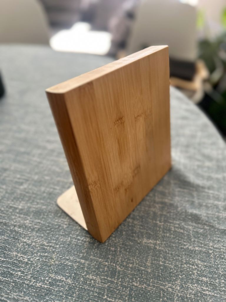 DORRE Wooden Knife Block Holder – Good Condition