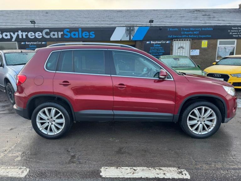 VOLKSWAGEN TIGUAN 2.0 TDI Sport Red Auto Diesel 2008