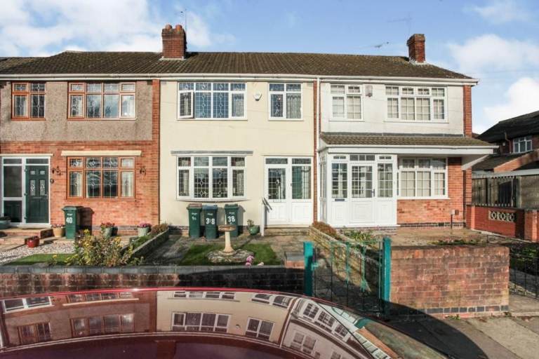 Well Located Three-Bedroom Property in Coventry!