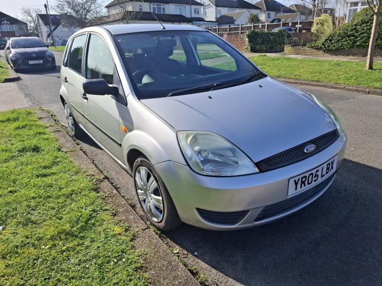2005 Ford Fiesta 1.6 Style 5dr Auto HATCHBACK Petrol Automatic