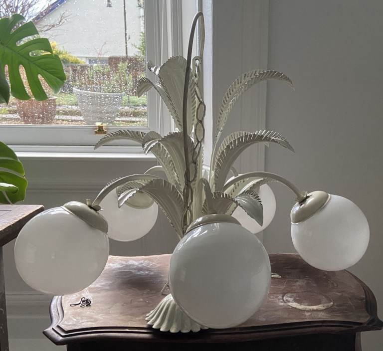 Vintage Cream Chandelier with 5 Globe Shades – Good Condition