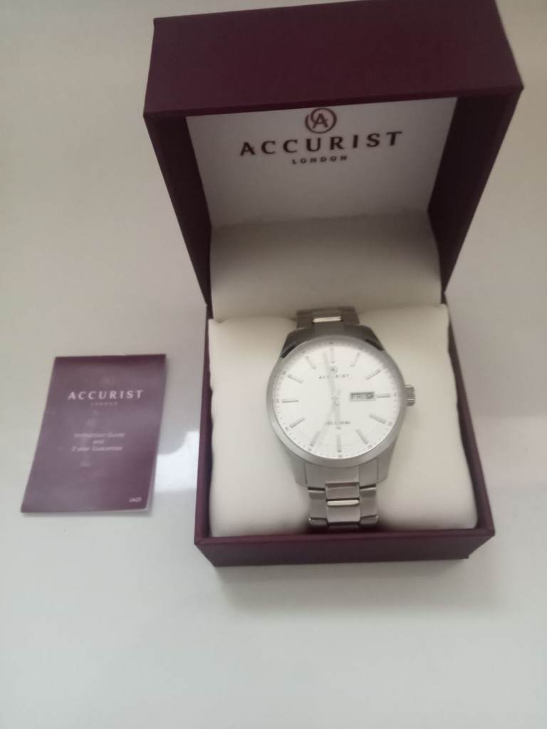 Accurist London Men's Watch 7056 Stainless
