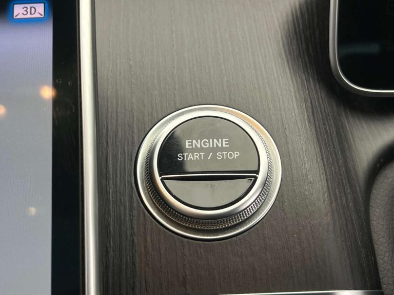 2022 Mercedes-Benz S Class 3.0 S580Le V6 28.6kWh AMG Line (Premium) Saloon 4dr Petrol Plug-in Hyb...