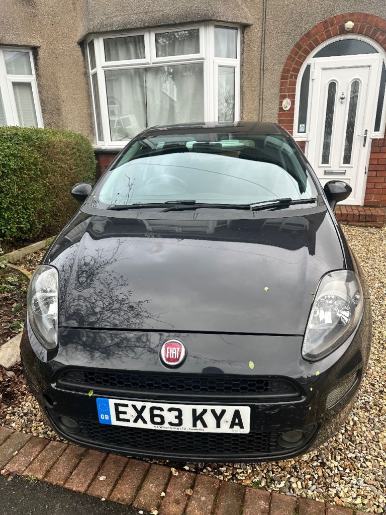 Fiat, PUNTO, Hatchback, 2013, Manual, 1368 (cc), 5 doors