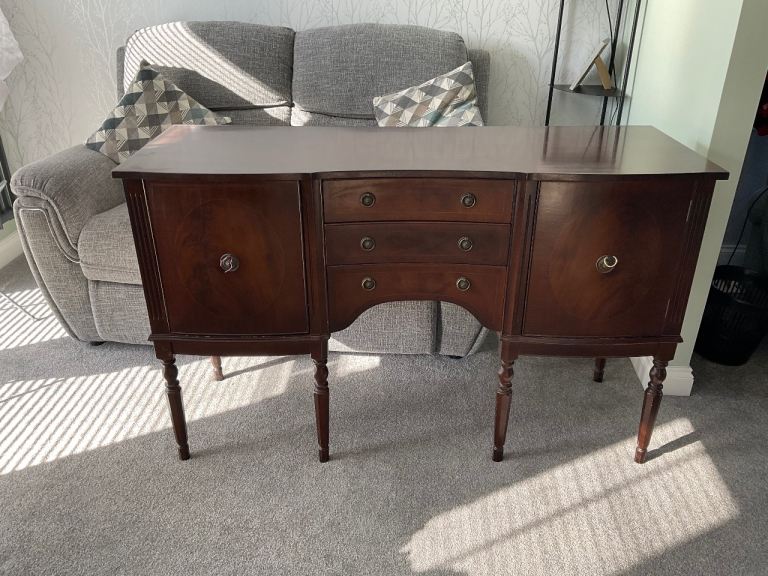 Mahogany sideboard. Needs some tlc.