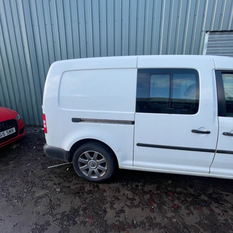 Volkswagen, CADDY MAXI, Panel Van, 2011, Manual, 1598 (cc)